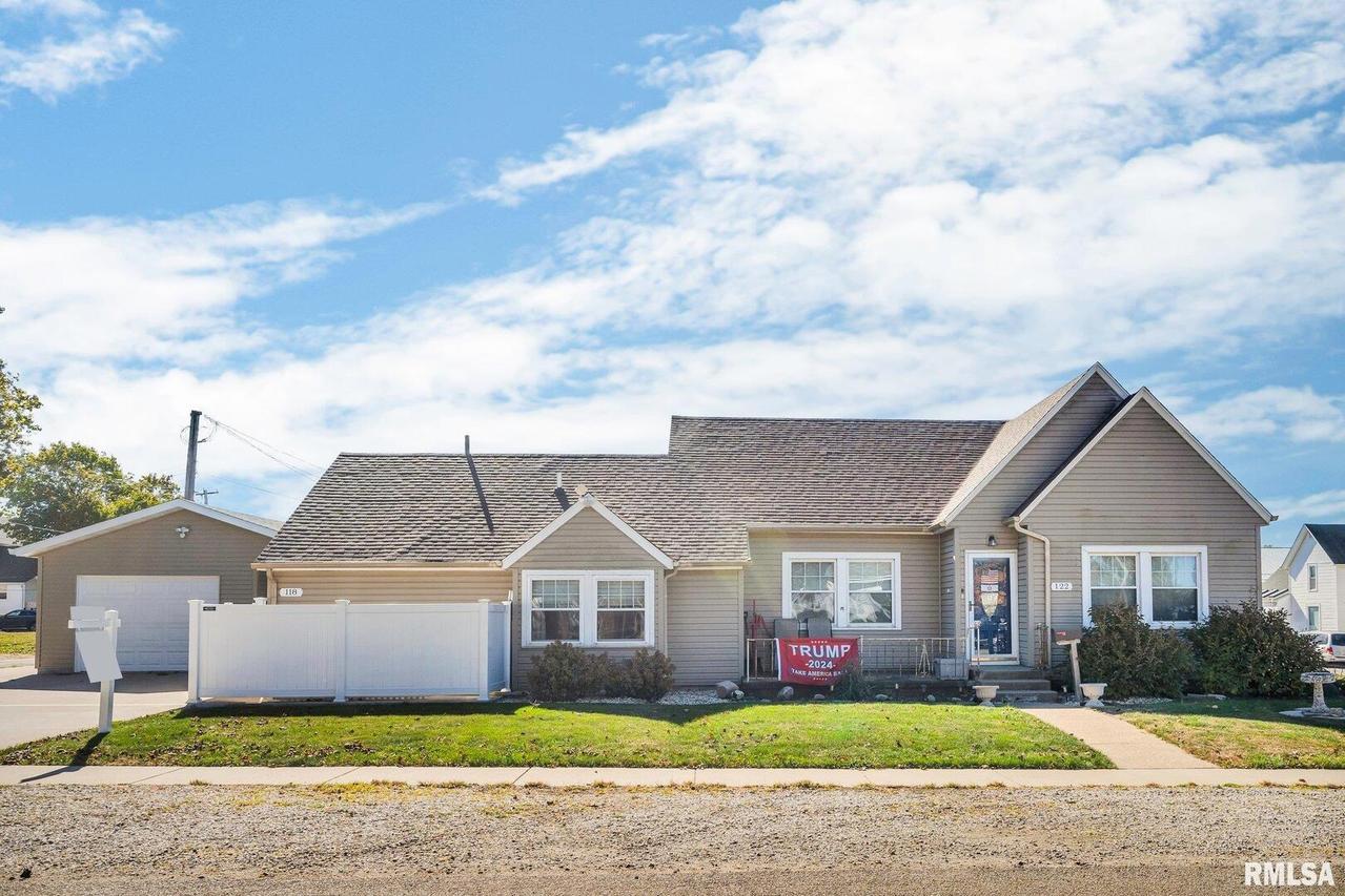 118 Brown St. #122, Geneseo, IL 61254