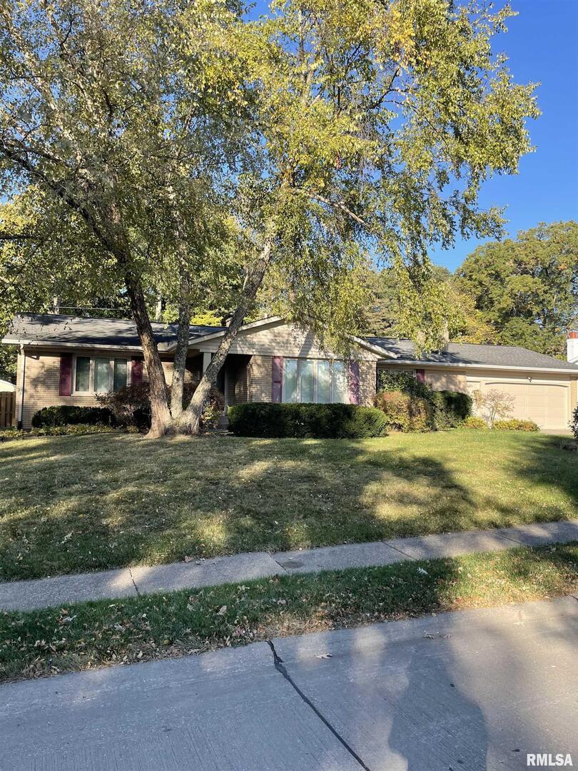 3509 49th St., Moline, IL 61265