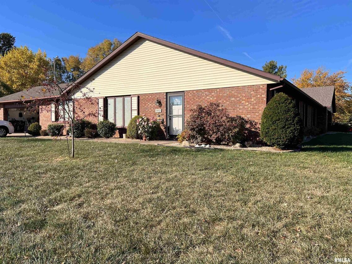 3932 Pine Ridge Dr., Quincy, IL