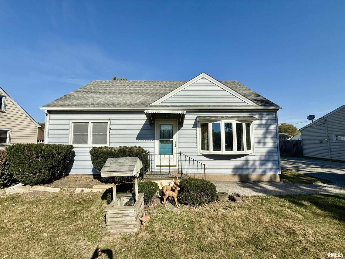 4623 51st Ave., Moline, IL 61265