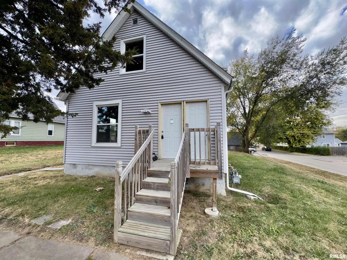 1600 9th St., Rock Island, IL 61201