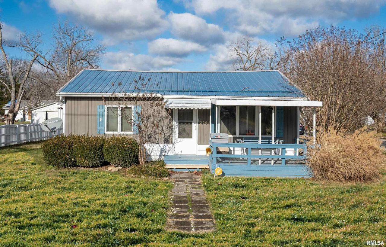 2202 Roblee Ave., Murphysboro, IL 62966