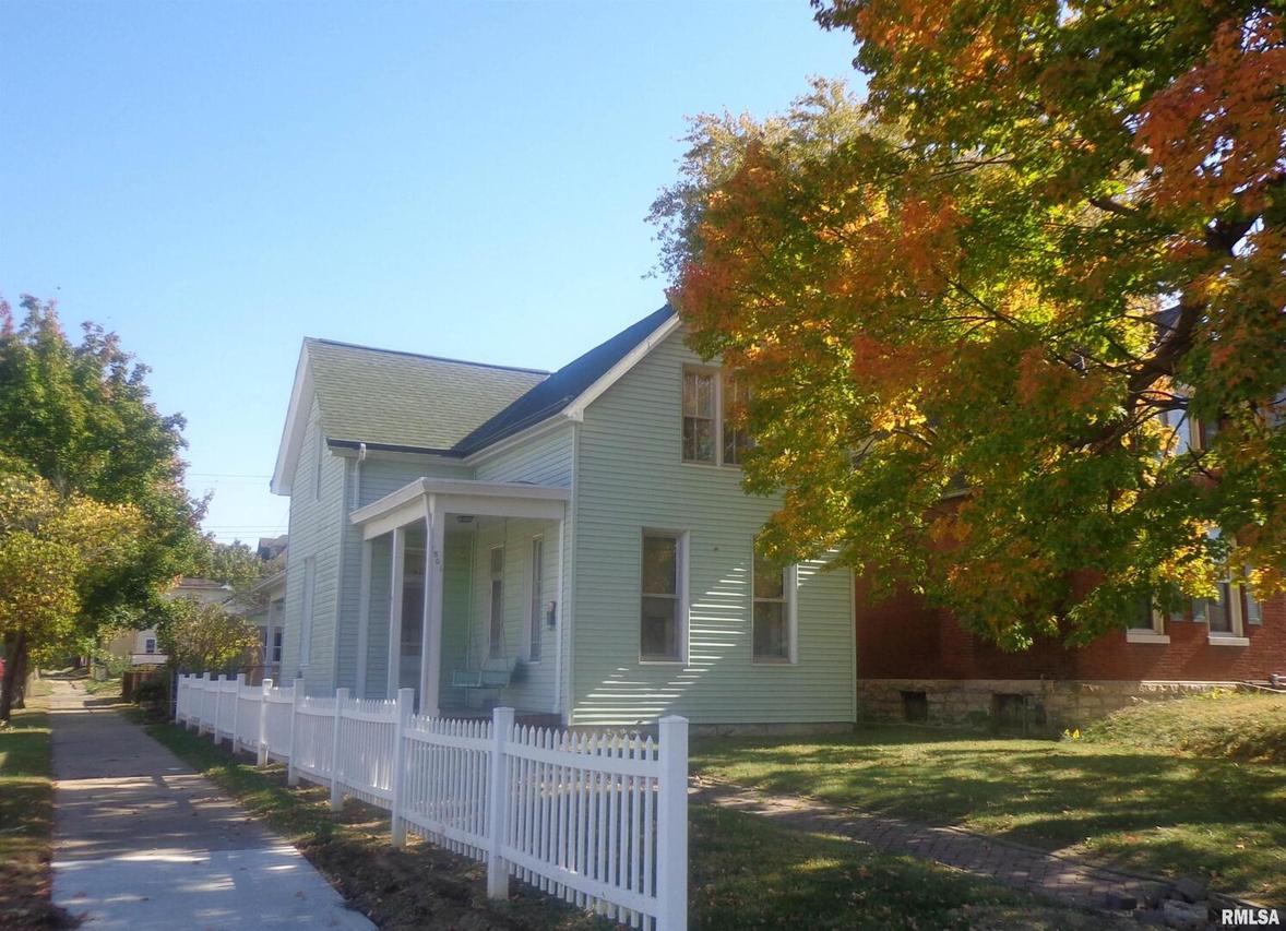 801 S 12th St., Quincy, IL 62301