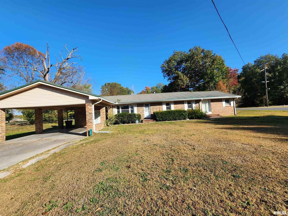 1607 Catherine St., Metropolis, IL 62960