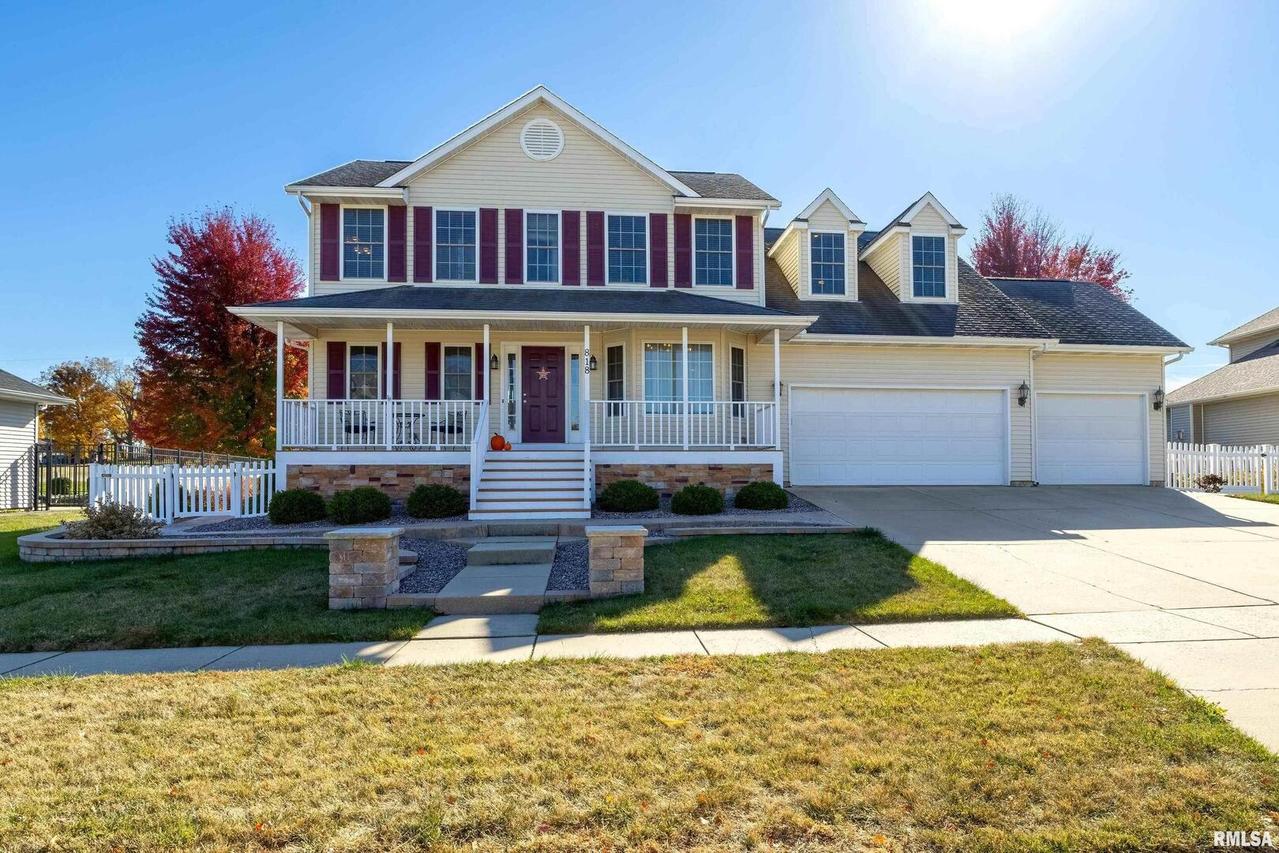 818 Stone Church Ln., Geneseo, IL 61254