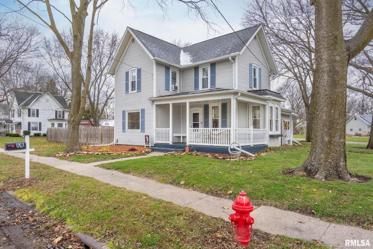 1101 8th Ave., Erie, IL 61250