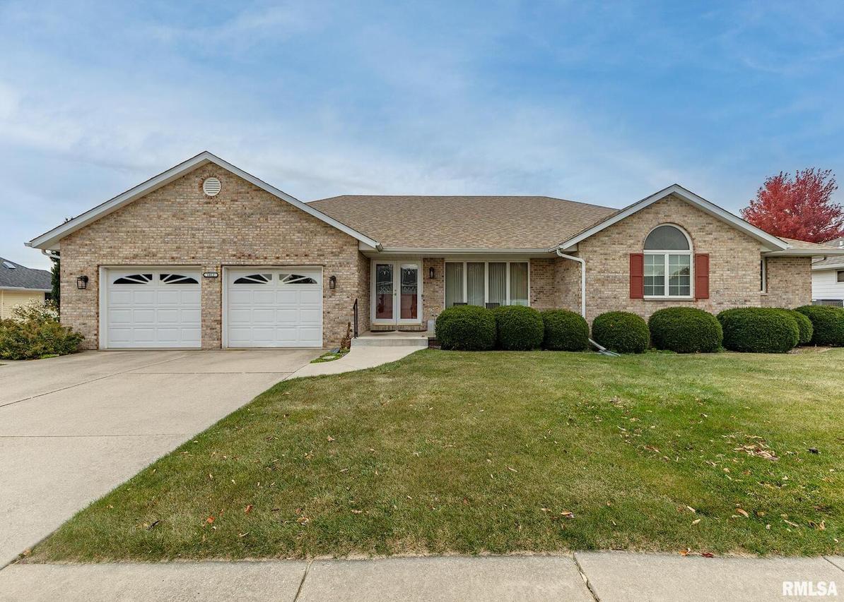 1012 Finch Dr., Geneseo, IL 61254
