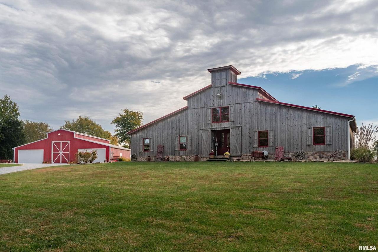 1717 Marion St., Carterville, IL 62918