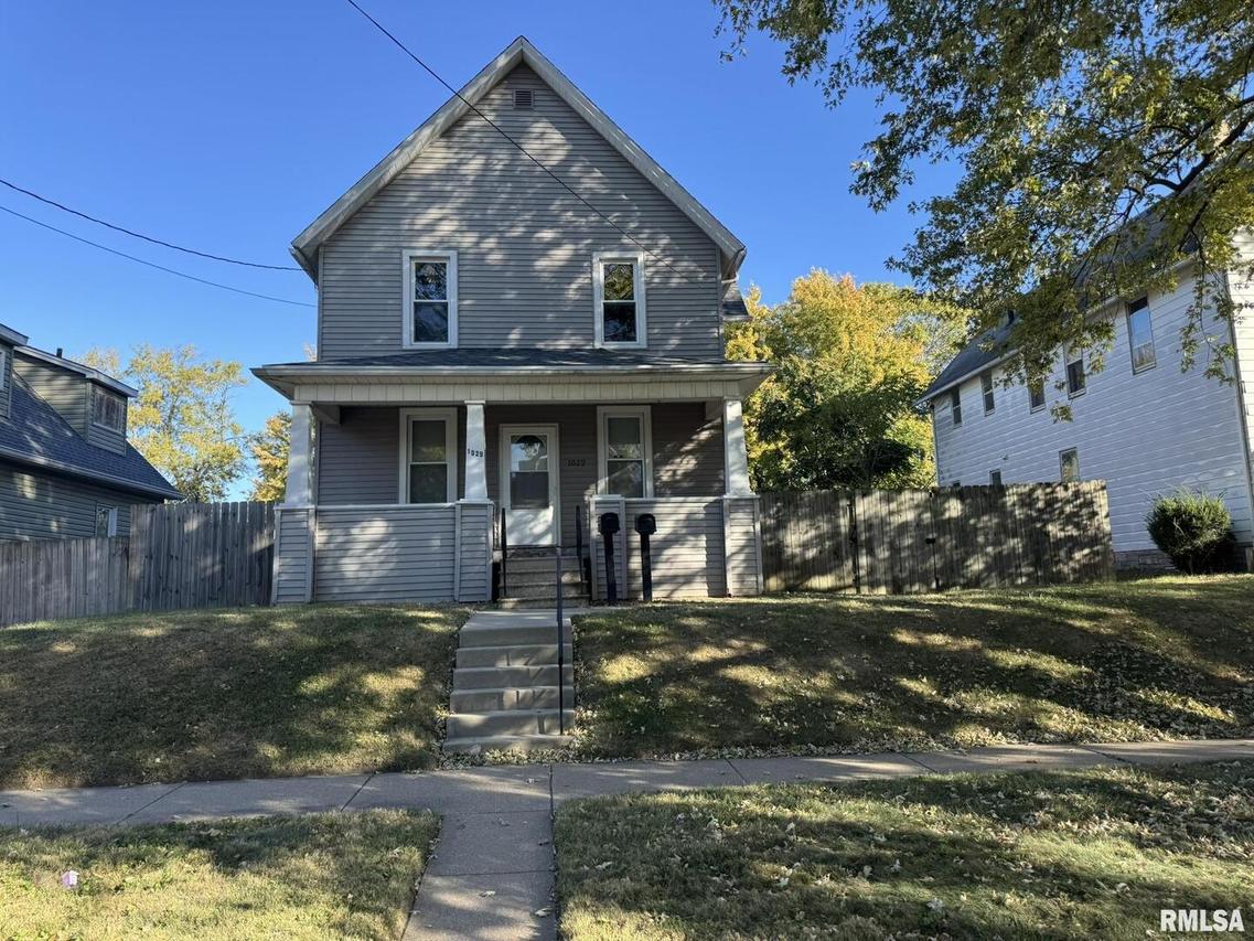 1029 18th Ave., Moline, IL 61265
