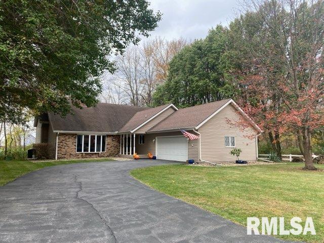 206 Lakeview Ct., Colona, IL 61241