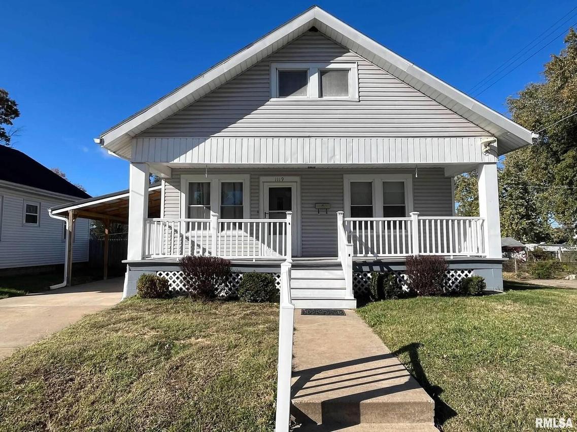 1119 N 18th St., Quincy, IL 62301