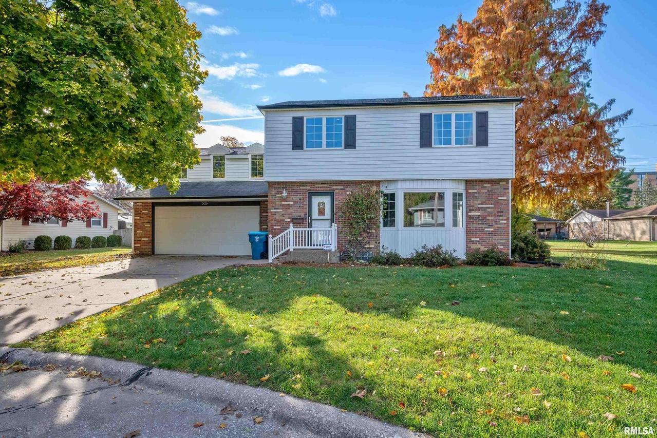 526 40th Ave., East Moline, IL 61244