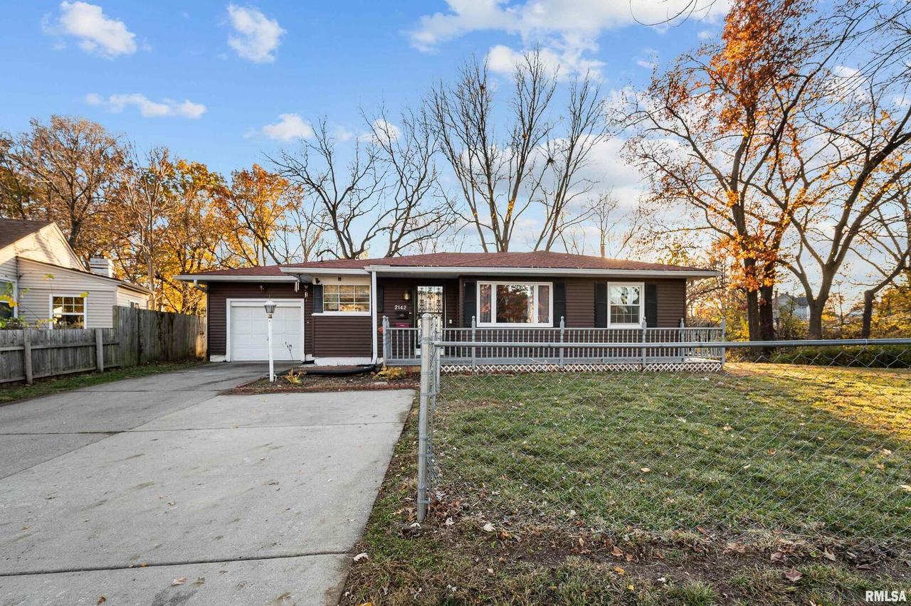2142 21st St., Rock Island, IL 61201