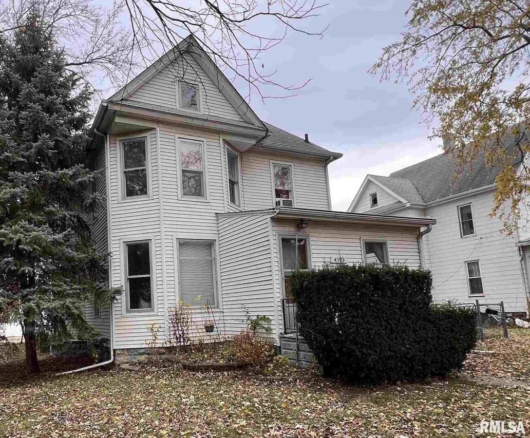 4503 8th Ave., Rock Island, IL 61201