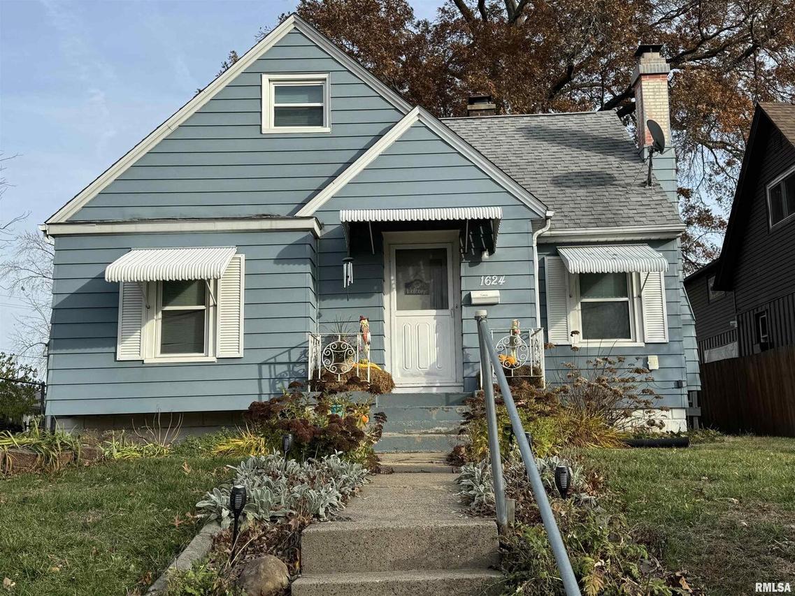 1624 9th St., Moline, IL 61265