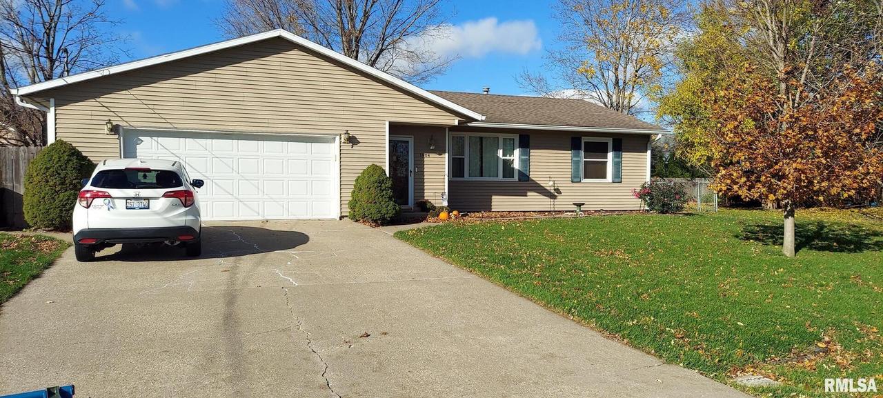 1904 E 5th St., Coal Valley, IL 61240