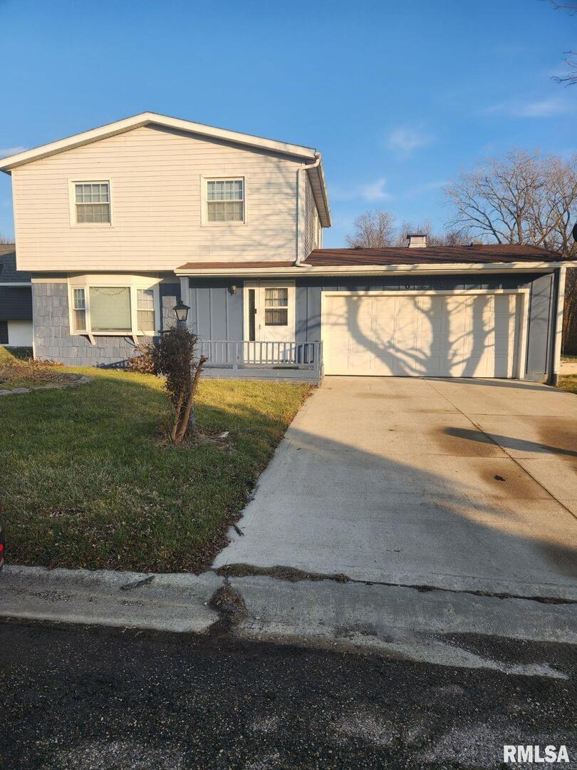 624 Manchester Dr., Kewanee, IL 61443