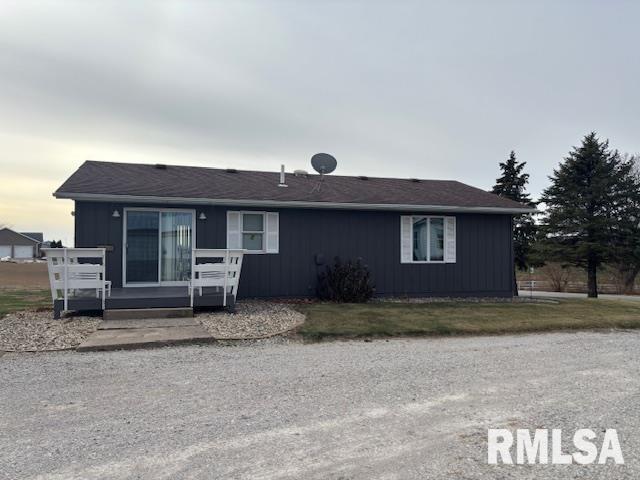 218 S Front St., Reynolds, IL 61279