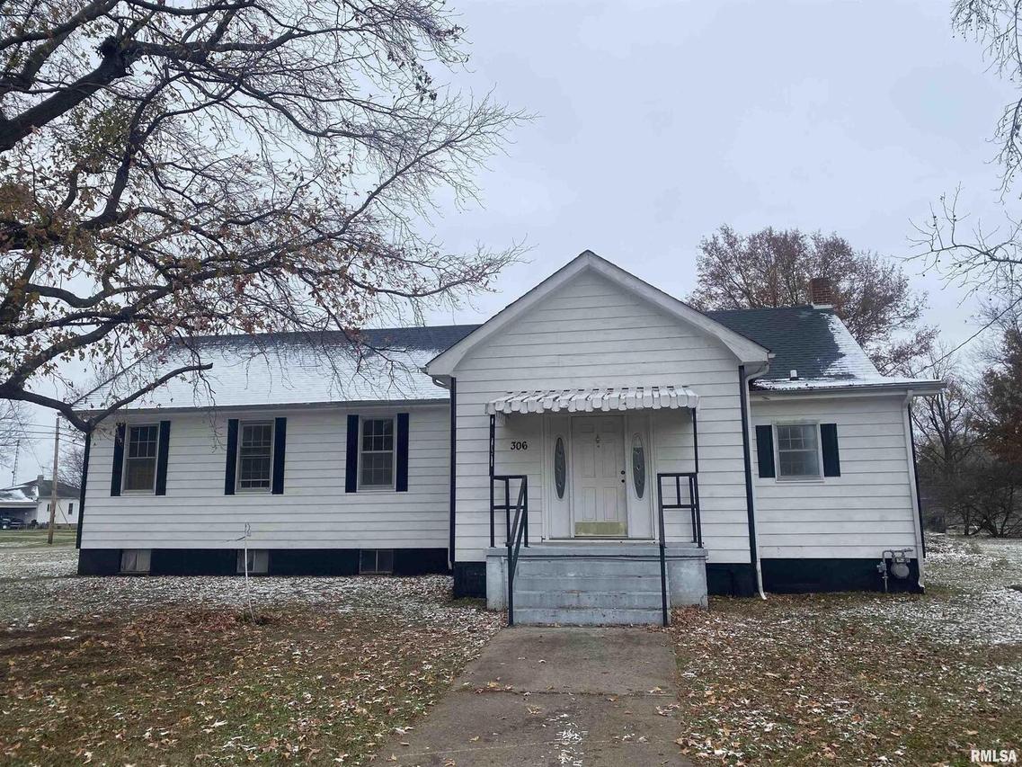 306 Washington St., Gorham, IL 62940