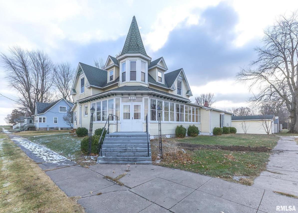 200 E Main St., Joy, IL 61260