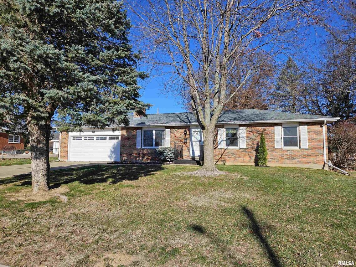 2031 Cherry Ln., Quincy, IL 62305