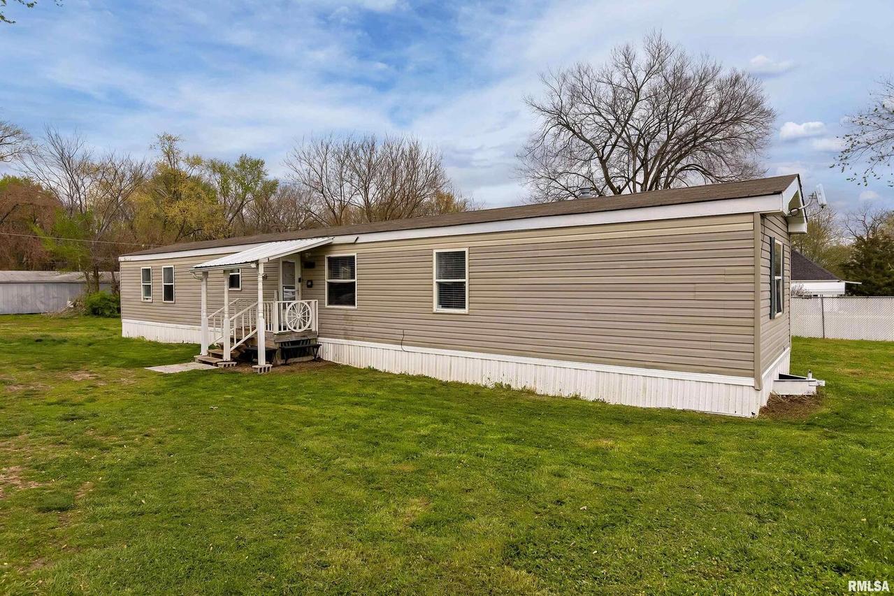 19452 Freeman Spur Rd., Freeman Spur, IL 62841