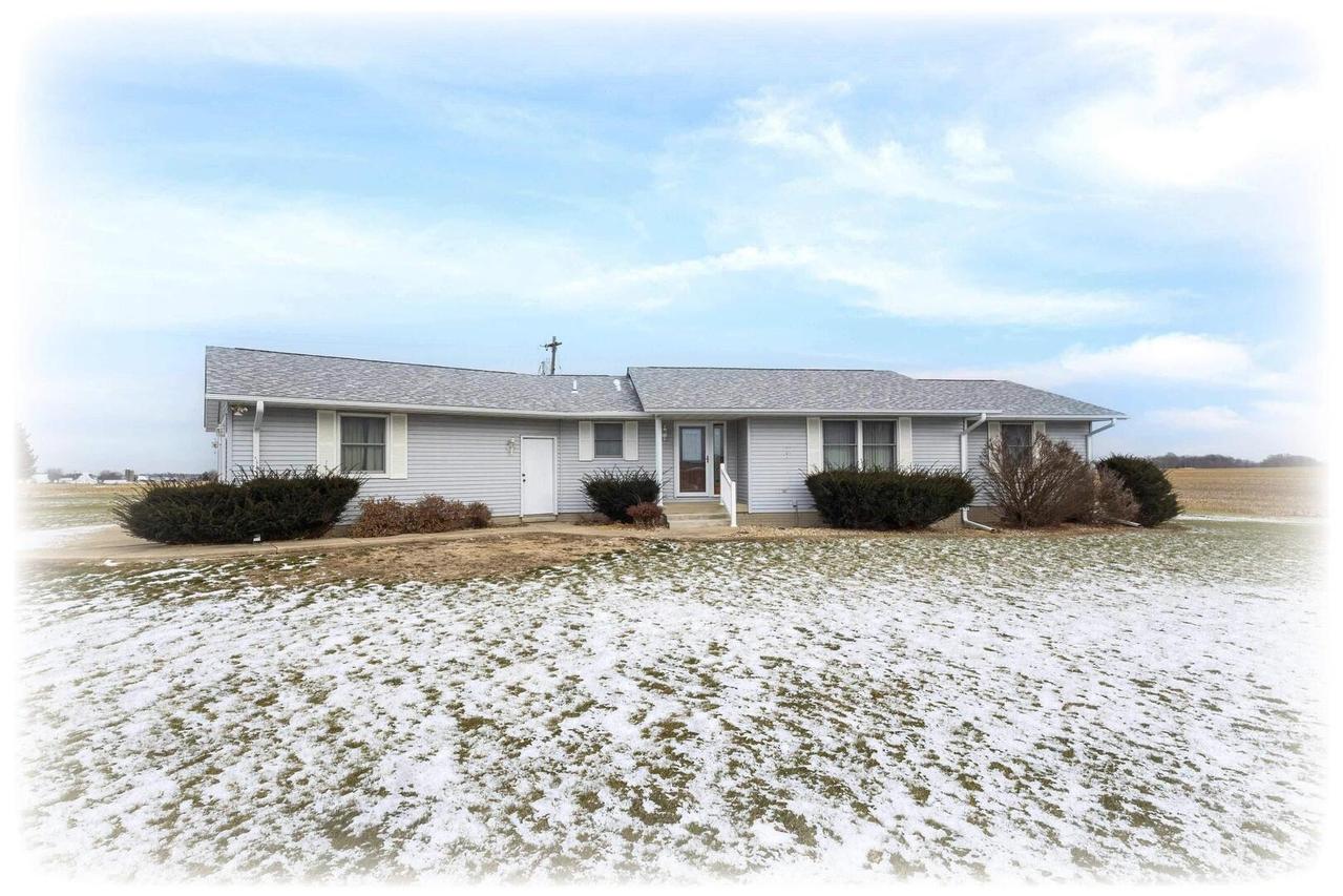 16346 E 1500 St., Geneseo, IL 61254