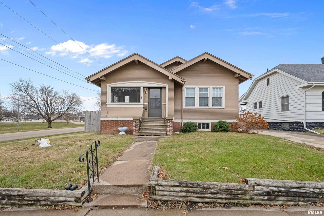 725 Mckinley Ave., Kewanee, IL 61443