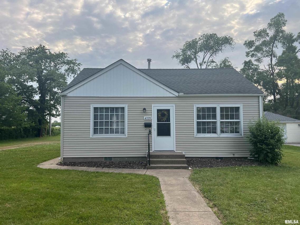 4009 26th St., Moline, IL 61265