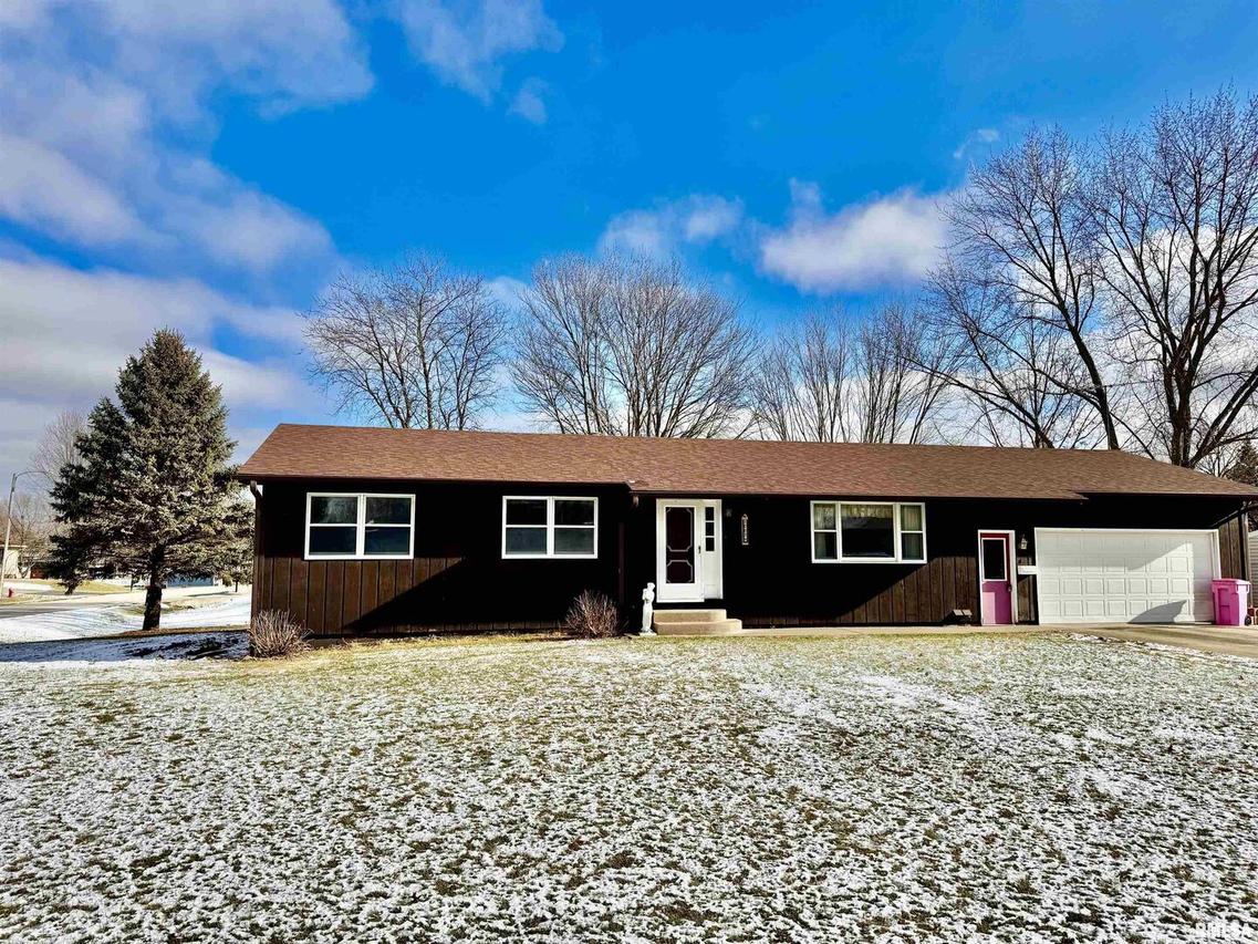 1002 SW 7th Ave., Aledo, IL 61231