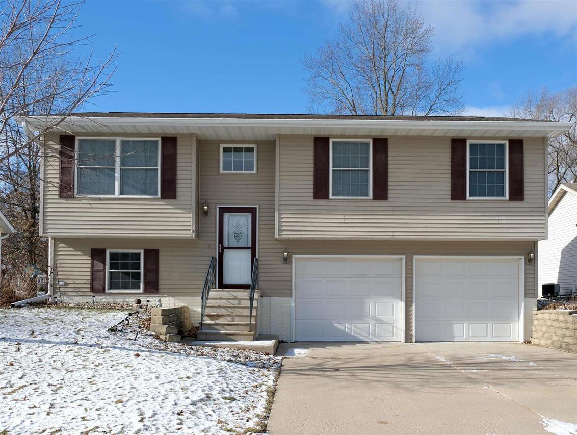 2014 12th St., Silvis, IL 61282