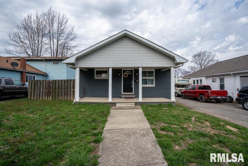 211 N Washington Blvd., West Frankfort, IL 62896