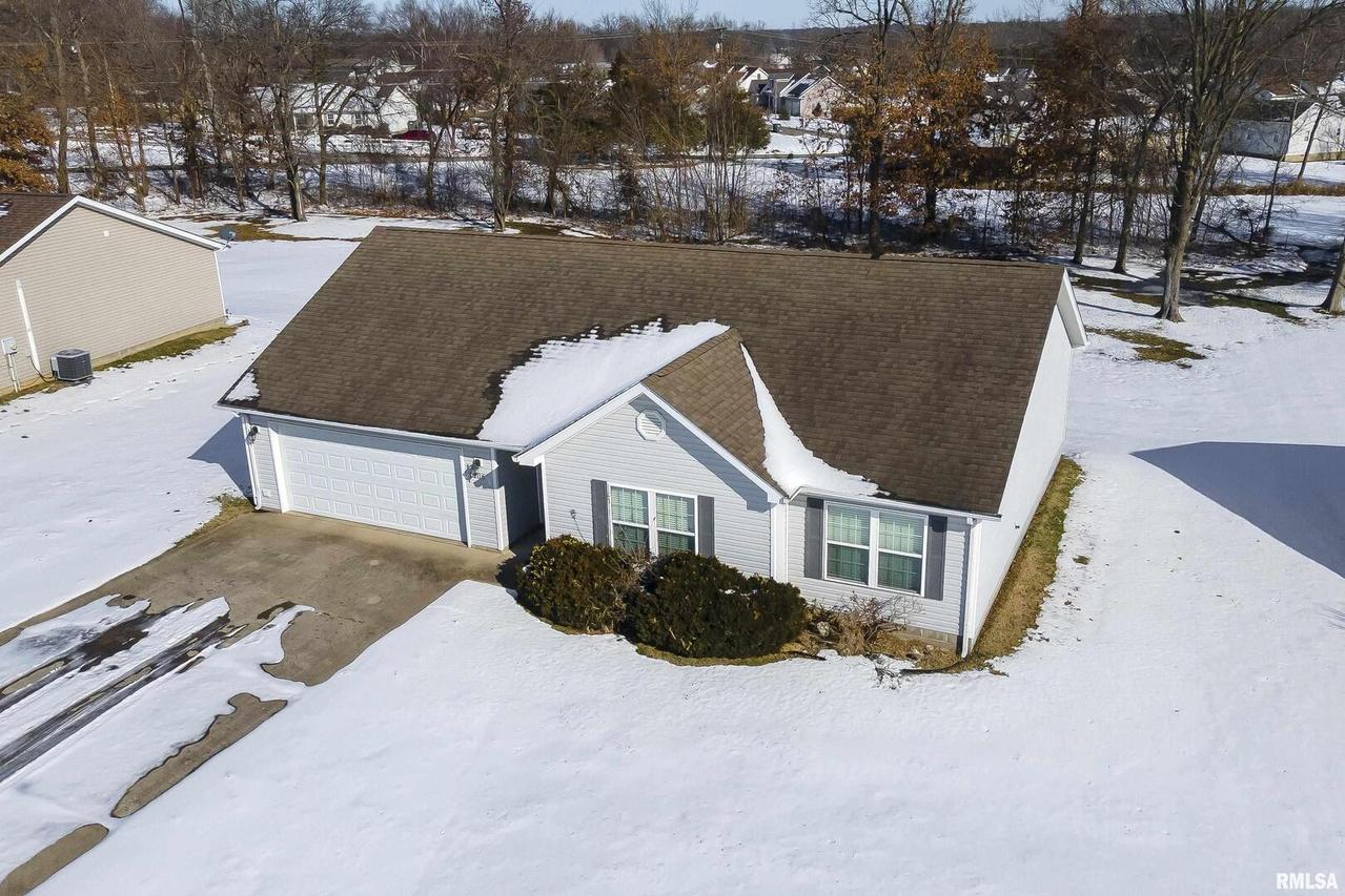 1506 Hawkeye Ct., Carterville, IL 62918