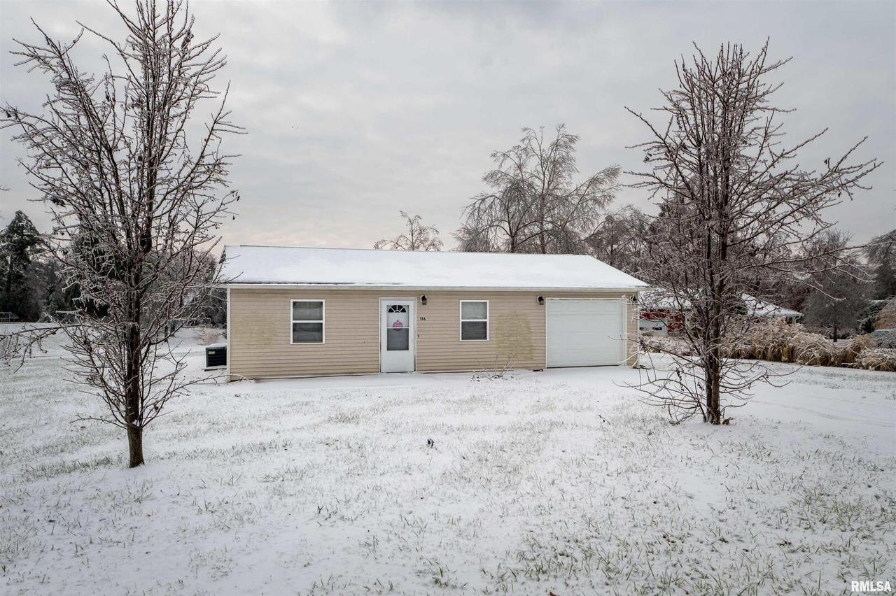 156 Karen Ann Ln., Carrier Mills, IL 62917