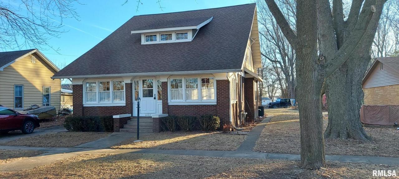 602 Main St., North Henderson, IL 61466