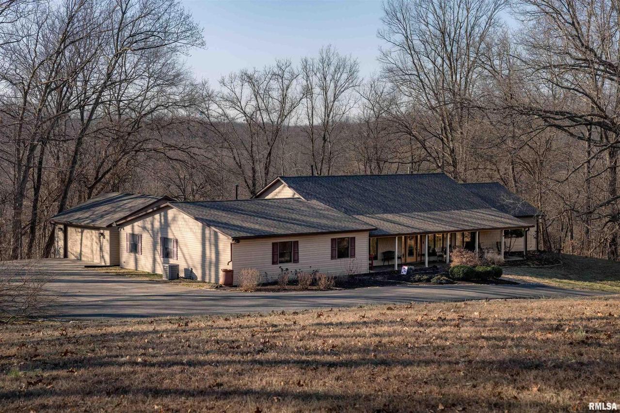 2544 Grammer Rd., Carbondale, IL 62901