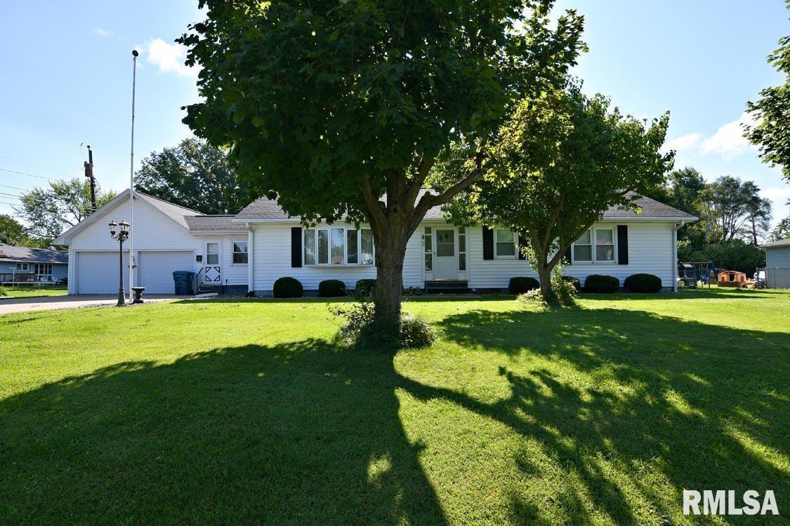 3218 11th St., East Moline, IL 61244