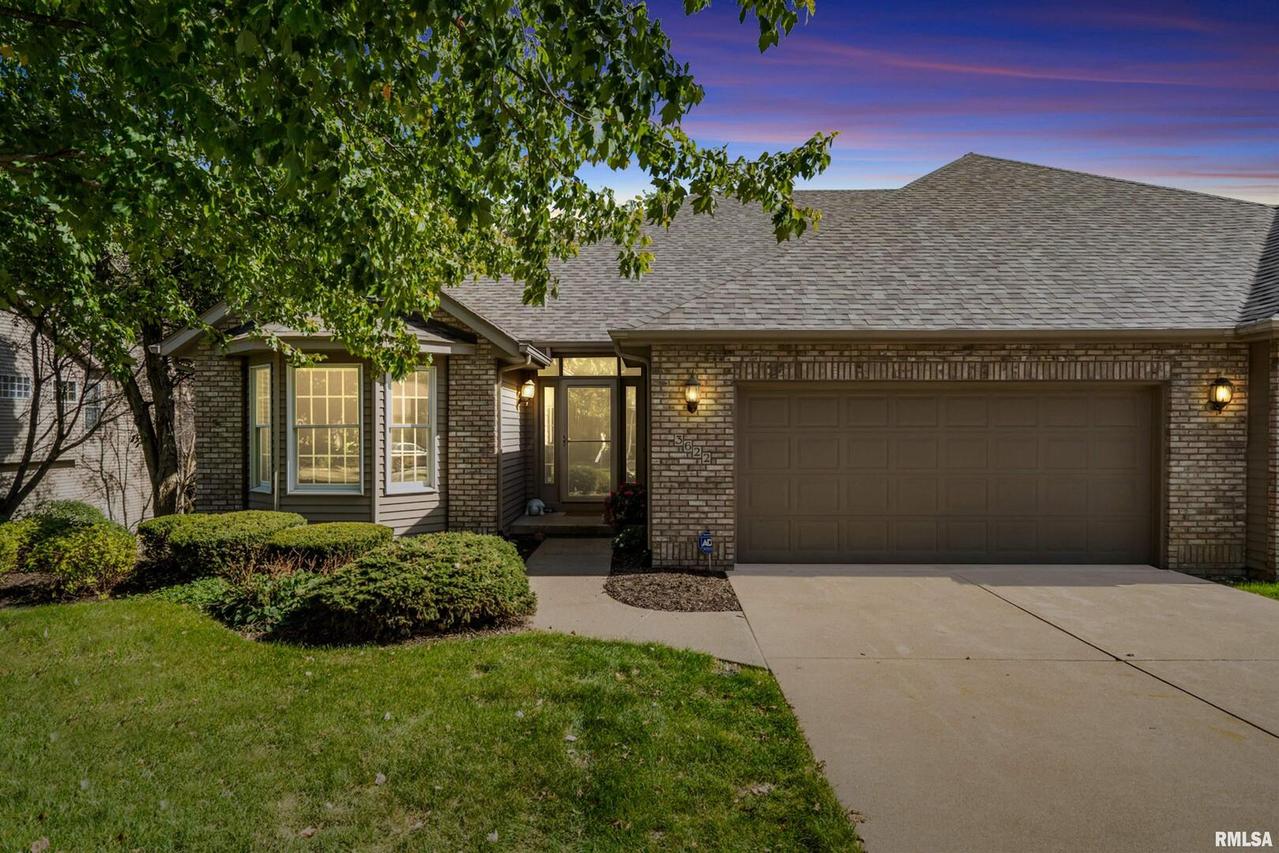 3622 71st Street Ct., Moline, IL 61265