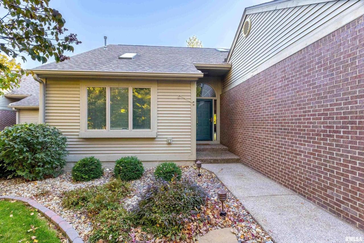 3324 37th Avenue Dr., Moline, IL 61265