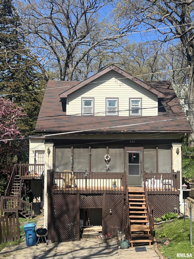 111 Dewhurst Ave., Savanna, IL 61074