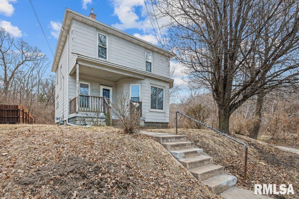 1606 18th Ave., East Moline, IL 61244