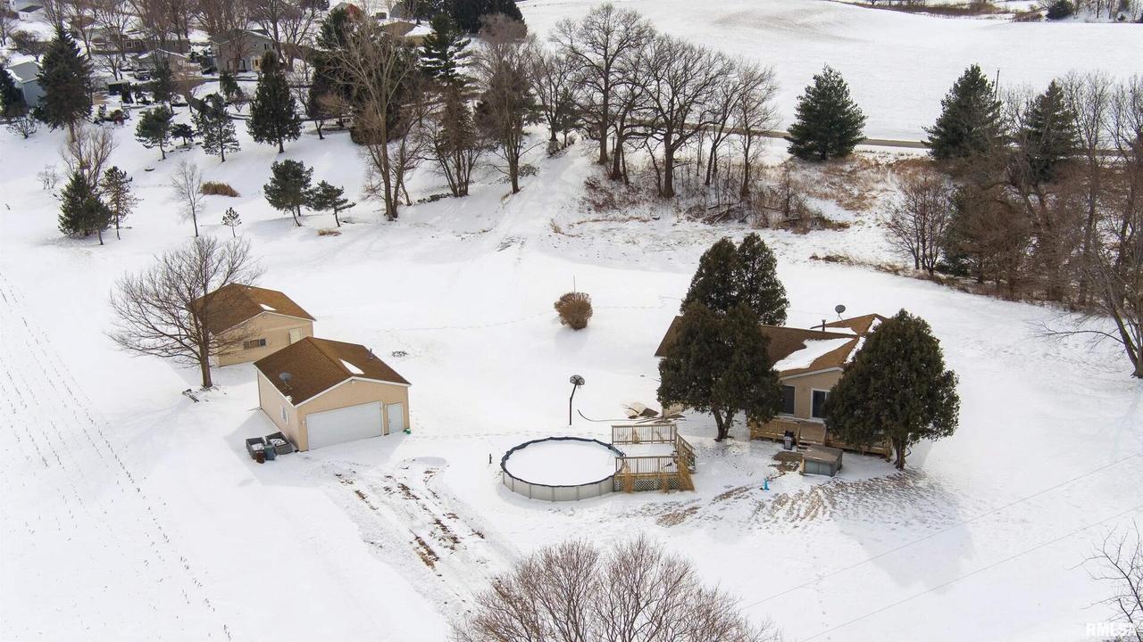 4621 N 230th St., Port Byron, IL 61275