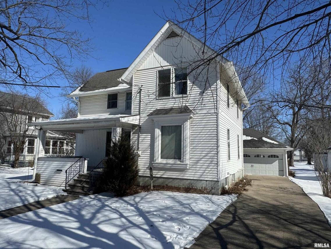 538 N State St., Geneseo, IL 61238