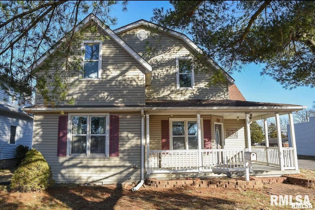 420 S 13th St., Herrin, IL 62948