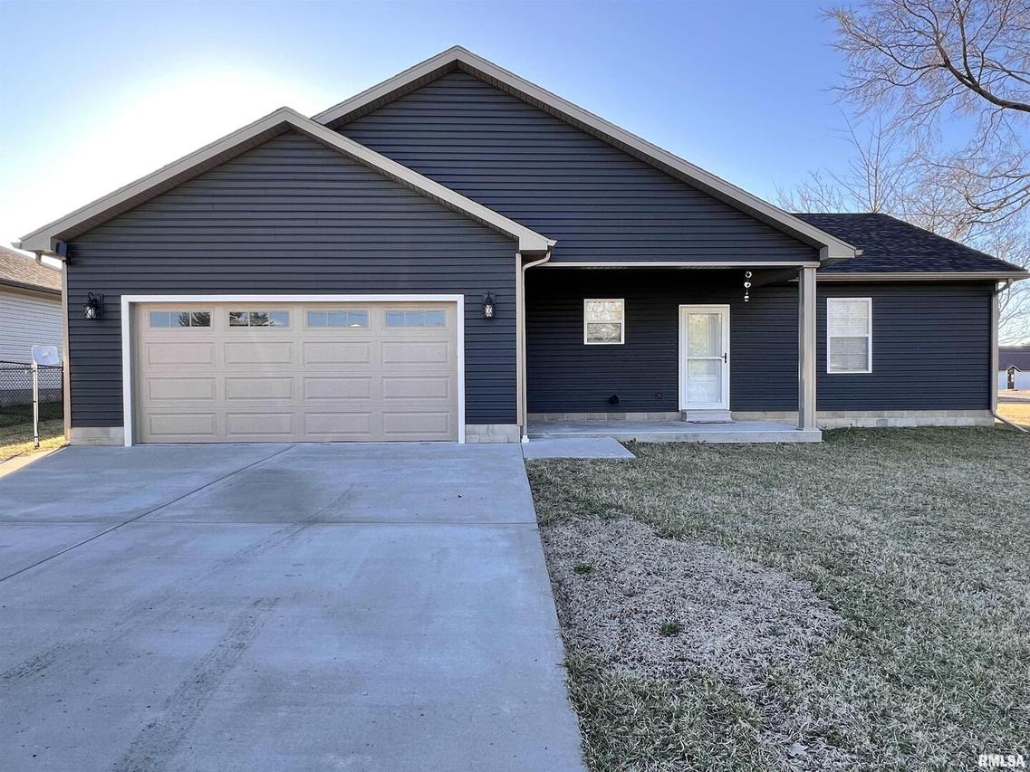 413 S Broadway St., Goreville, IL 62939