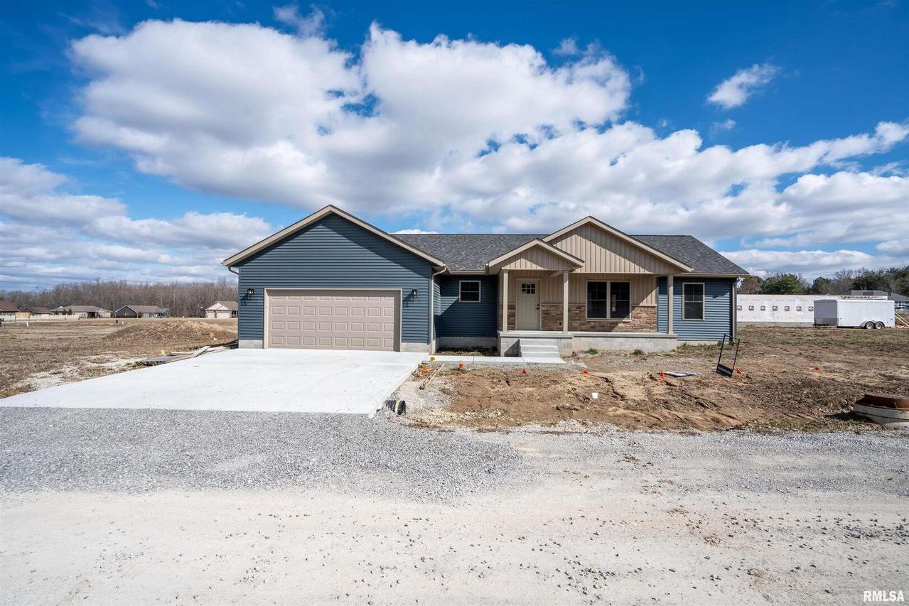 658 Deadwood Dr., Herrin, IL 62948