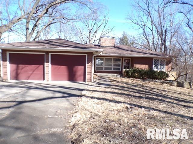 7 Forestview Dr., Coal Valley, IL 61240
