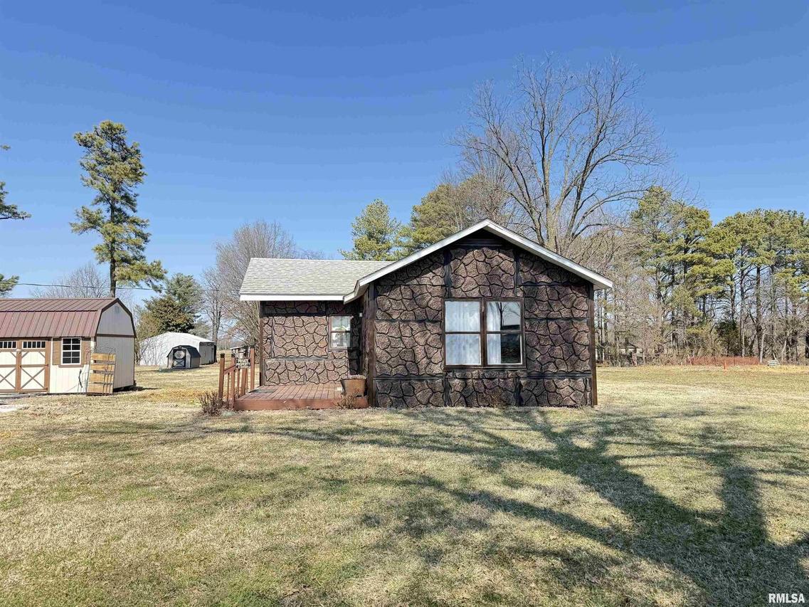 12338 Curie Ln., Marion, IL 62959