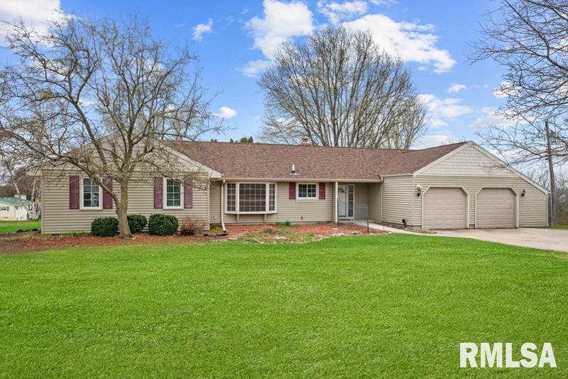 634 Suncrest Dr., Sherrard, IL 61281