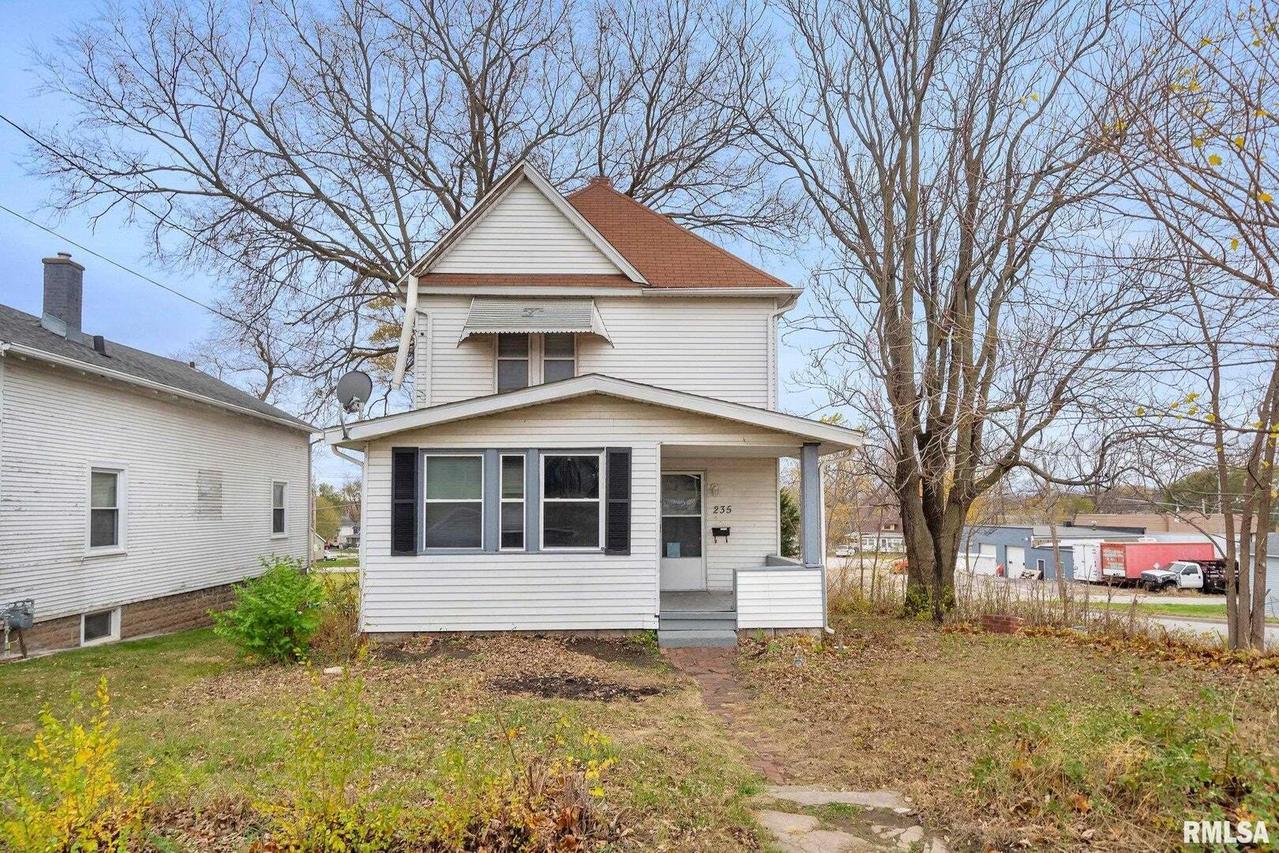 235 20th St., East Moline, IL 61244